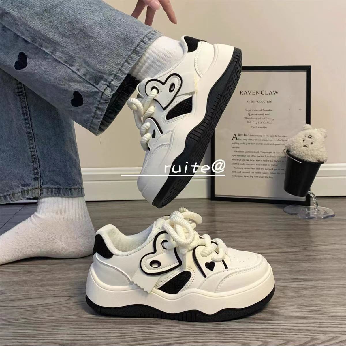 Thick-soled ins trend niche spring and summer 22 years new height-increasing casual board shoes 35 чёрный