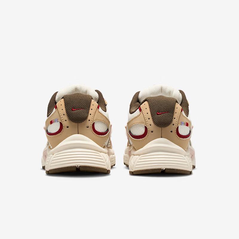 Nike V5 RNR Women's Dad Sports Shoes