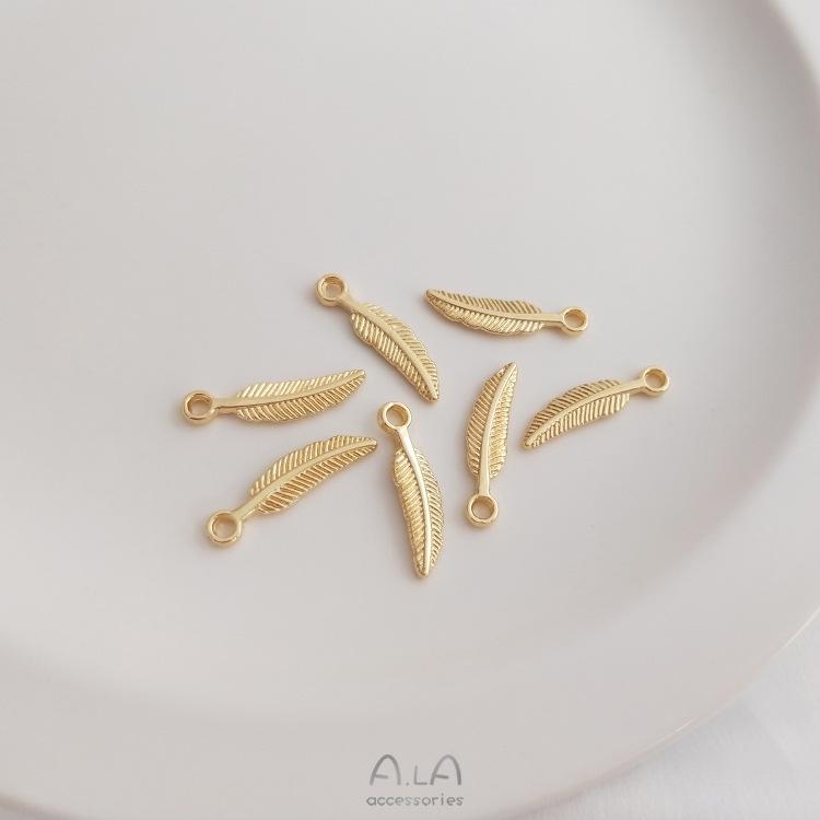 

14K Gold-Filled Color-Protective Leaf Pendant for DIY Jewelry: Bracelets, Necklaces, Earrings
