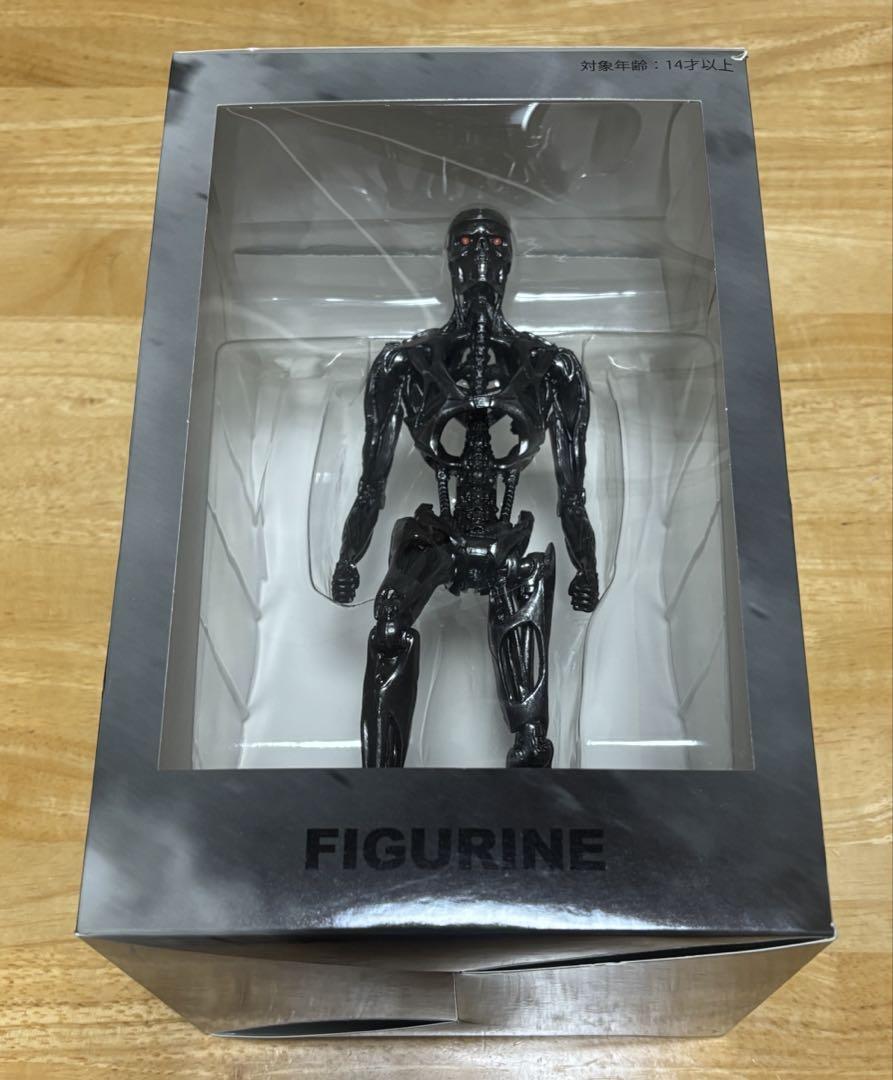 

[USED] Terminator: Dark Fate New Terminator REV-9