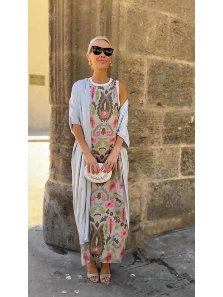 Women's Bohemian Floral Print Sleeveless Dress with Matching Long Red Cape