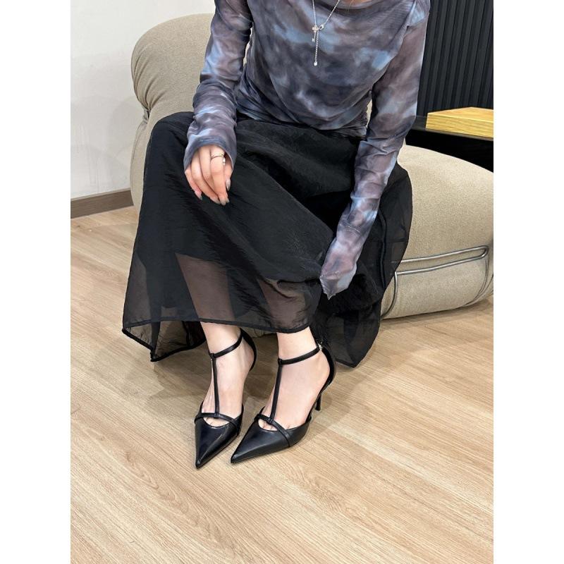 Retro Temperament Fashionable T-Strap Shallow Mouth Single Shoes Pointed Thin Heel Buckle Sandals