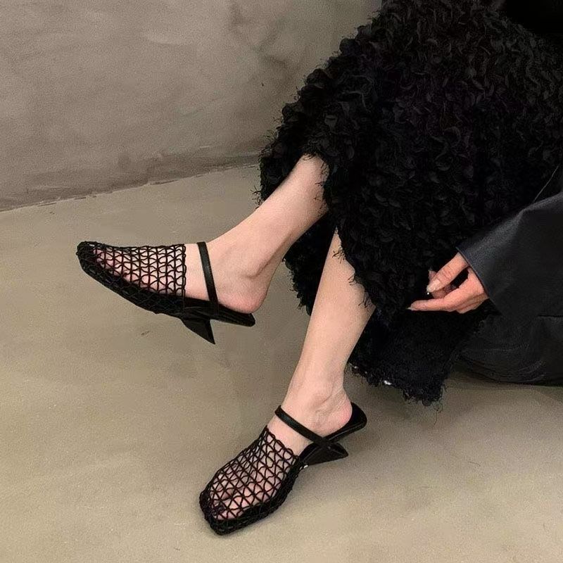 French Woven Mesh Hollow Bag Head Half Slippers Women's 2025 Spring and Summer New Versatile Special-shaped Slippers Women