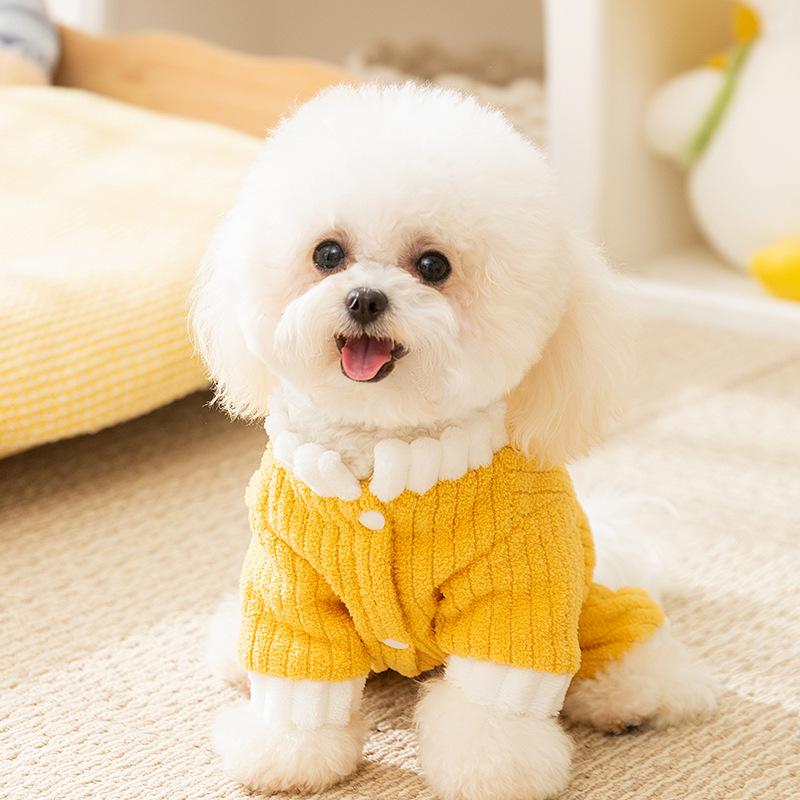 New autumn and winter warm dog four-legged clothing, simple cloth label can pull puppies, kittens, winter fleece, pet clothes