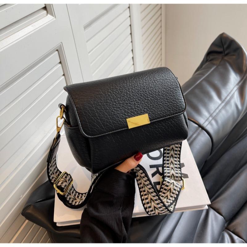 Popular small bag women's new simple and versatile broadband shoulder messenger bag texture small square bag