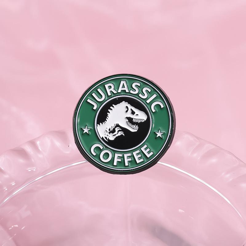 Eyecatching Round Green Metal Brooch With Cute Cartoon Animal Design For Stylish Individuality