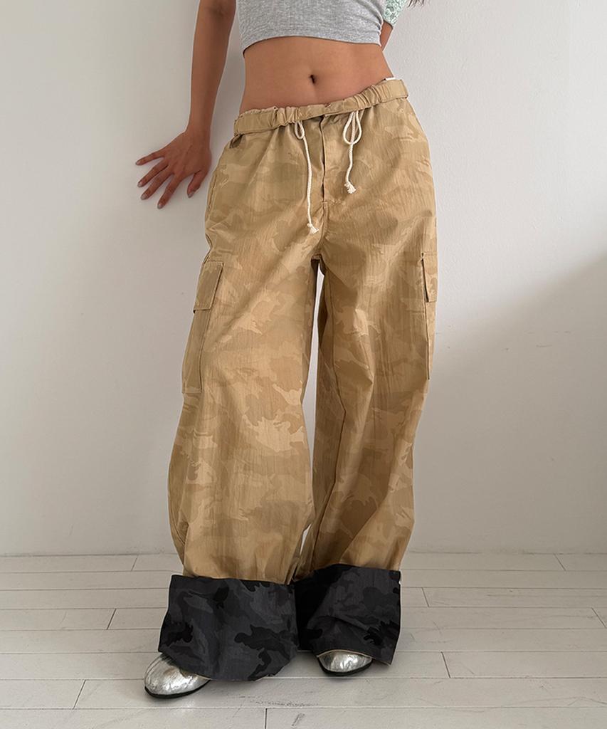 Soleubi Dual Camo Roll-Up Pants / Beige