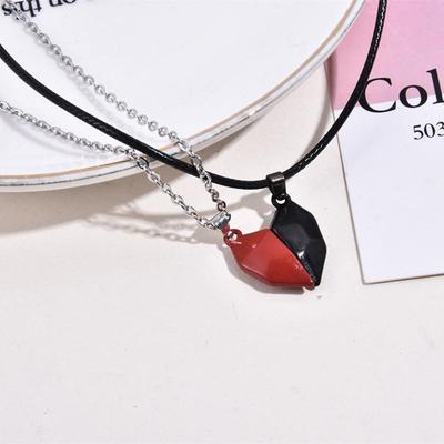 2Pcs Magnetic Couple Paired Necklace Choker Lover Heart Distance Pendant Necklace For Women Jewelry Valentine's Day Gift