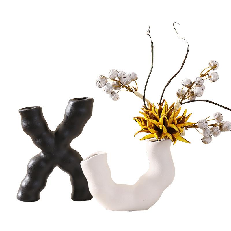 Ceramic Ornaments Geometric Pipeline Flower Vase Irregular Twisted Flower Arrangement Terrarium Home Decoration Accessories