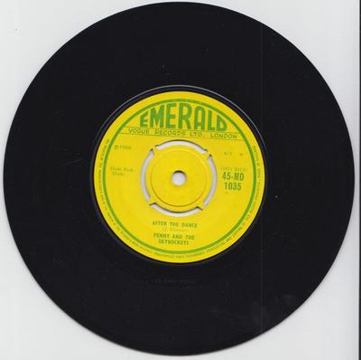 Disco de 7 polegadas PENNY & THE SKYROCKETS - After The Dance / Noreen Bawn 45MD1035 Emerald 1966 Reino Unido Pop Usado