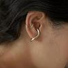 French Retro Twisted Metal Ear Cuff: Versatile Korean Style Ear Clip for Women, No Piercing Required, Elegant Temperament Ear Jewelry.