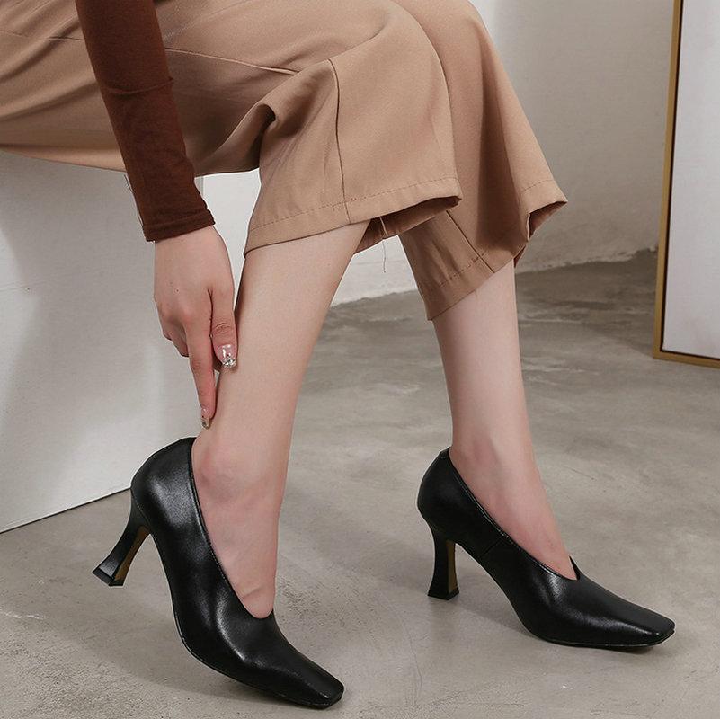 Fashion Square-Toed V-Neck High-Heeled Single Shoes For Women, Retro And Versatile Soft Leather Shallow Toe Thin Heel Grandma'S Heel Sho