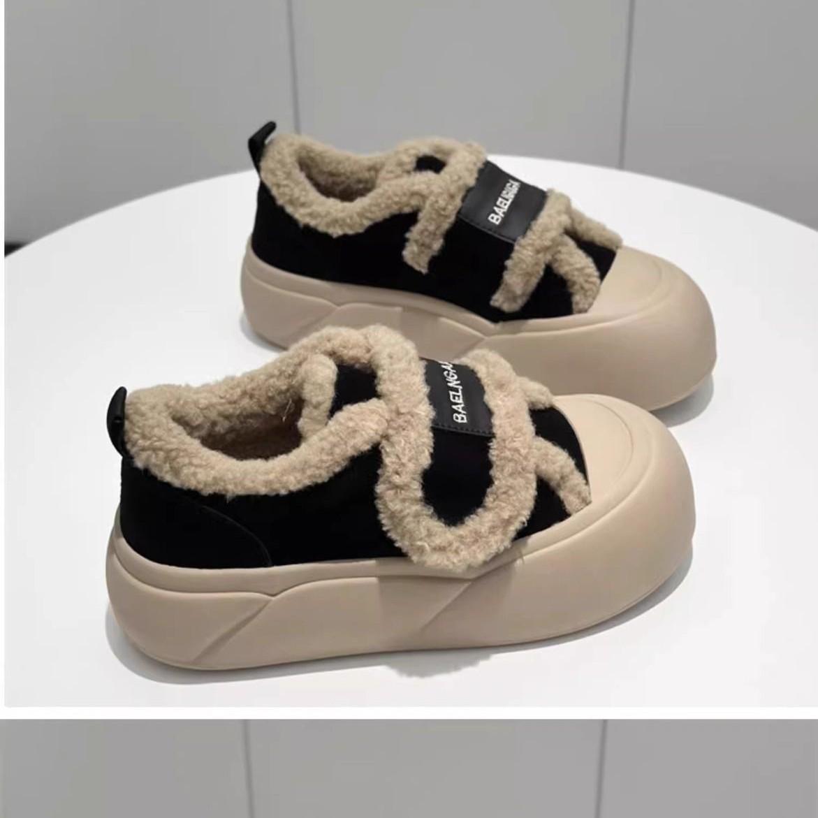 

Хлопковые туфли на подошве-маффине на липучке женские зимние бархатные утепленные 2025 зима новая обувь-лоферы на одной педали хлебные туфли тренд 40 чёрный