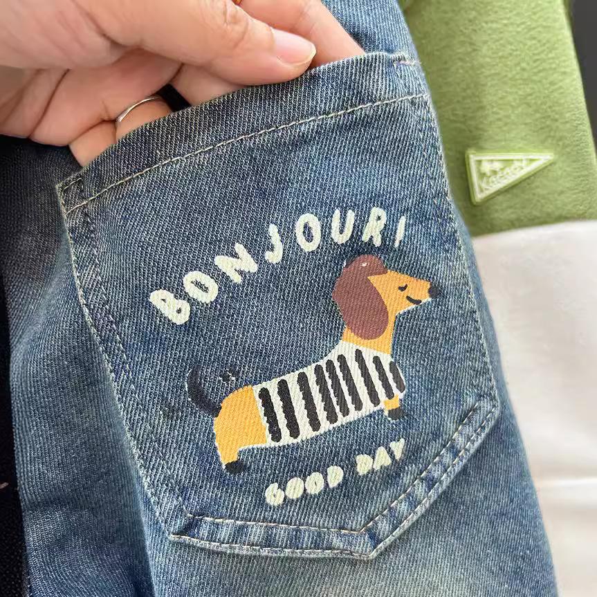 Pantaloni per bambini Jeans larghi per bambini grandi Primavera e autunno Jeans per bambini piccoli Jeans con cartoni animati