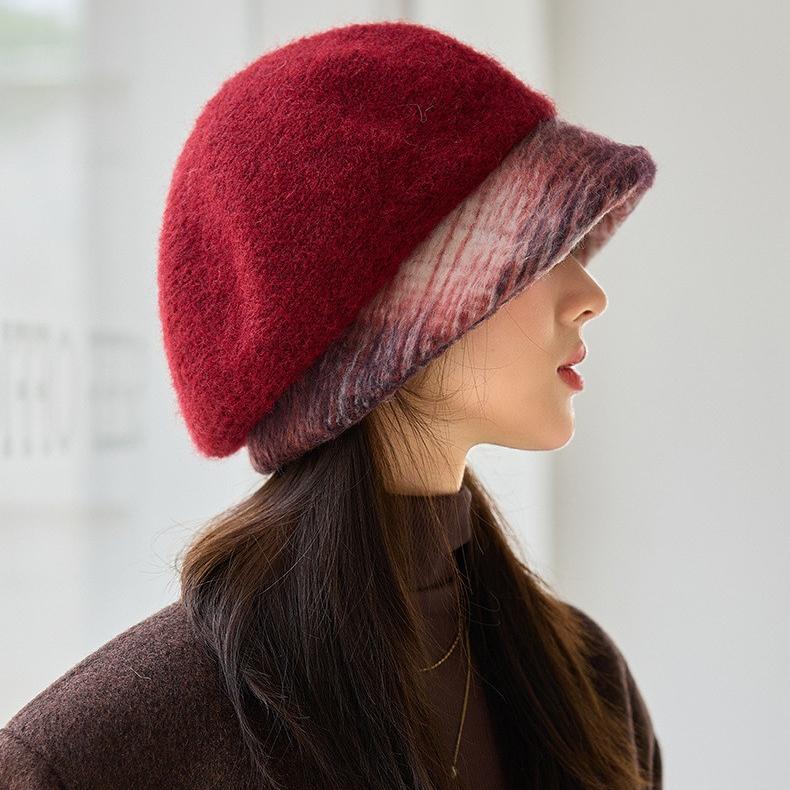 Retro Hat Women's Autumn and Winter Casual Beret Windproof and Warm British Painter Hat
