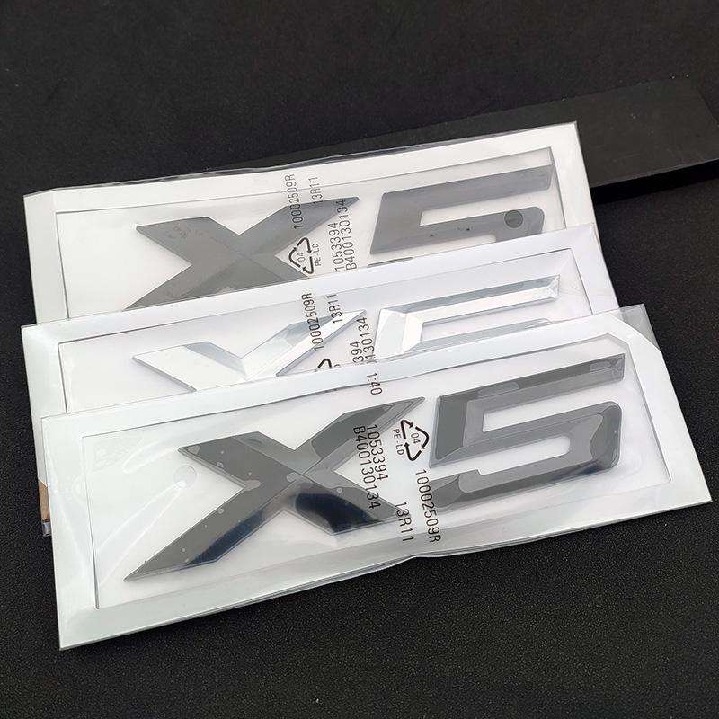 Letra Cromada Negra Mate Adhesiva de ABS 3D para Maletero de Coche Pegatinas de Letras X5 Logo X5 Insignia Emblema E70 E53 F15 G05 Accesorios ut2