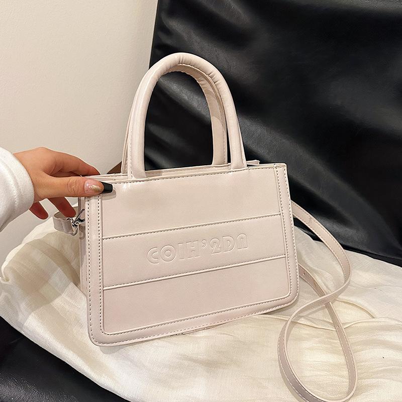 

Retro fashion foreign style leopard print tote bag women s 2025 winter new large capacity shoulder bag feeling messenger bag 24*10*16.5