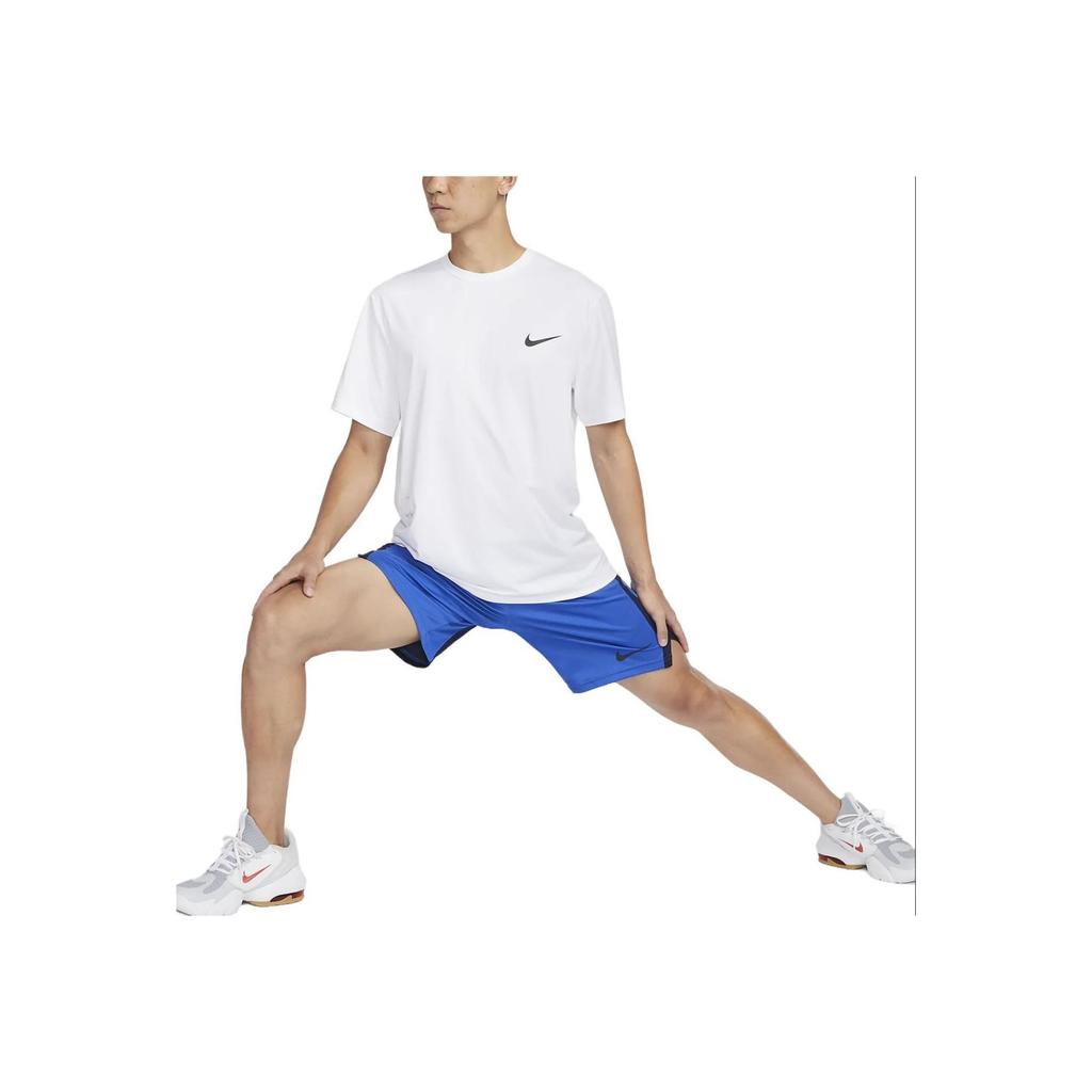 Nike Logo Print Vintage Fit Crew Neck T-Shirt With Regular Sleeves Men Tops White FN7290-100