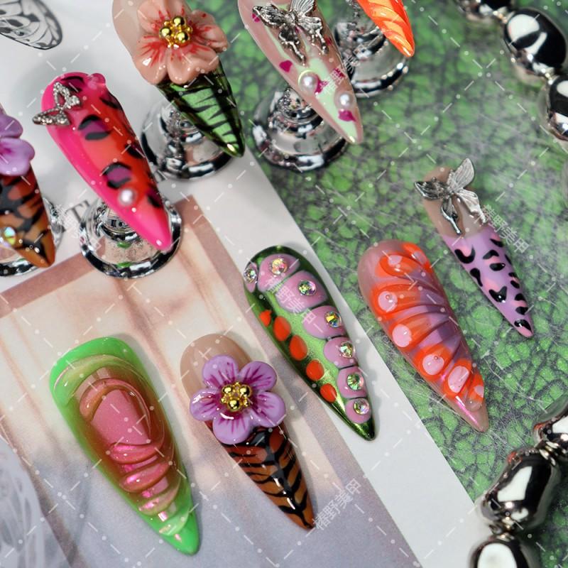Press-On Nails Women - 3D Floral Butterfly Leopard Design Y2K Ins Style Acrylic Tips Long Stiletto False