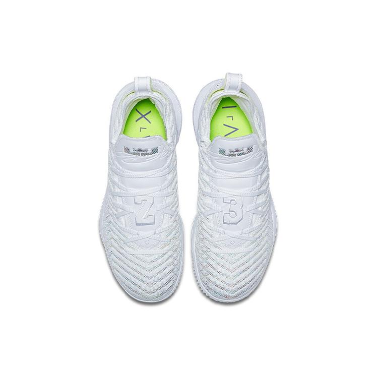 Nike Lebron 16 Ep Buzz Lightyear AO2595-102