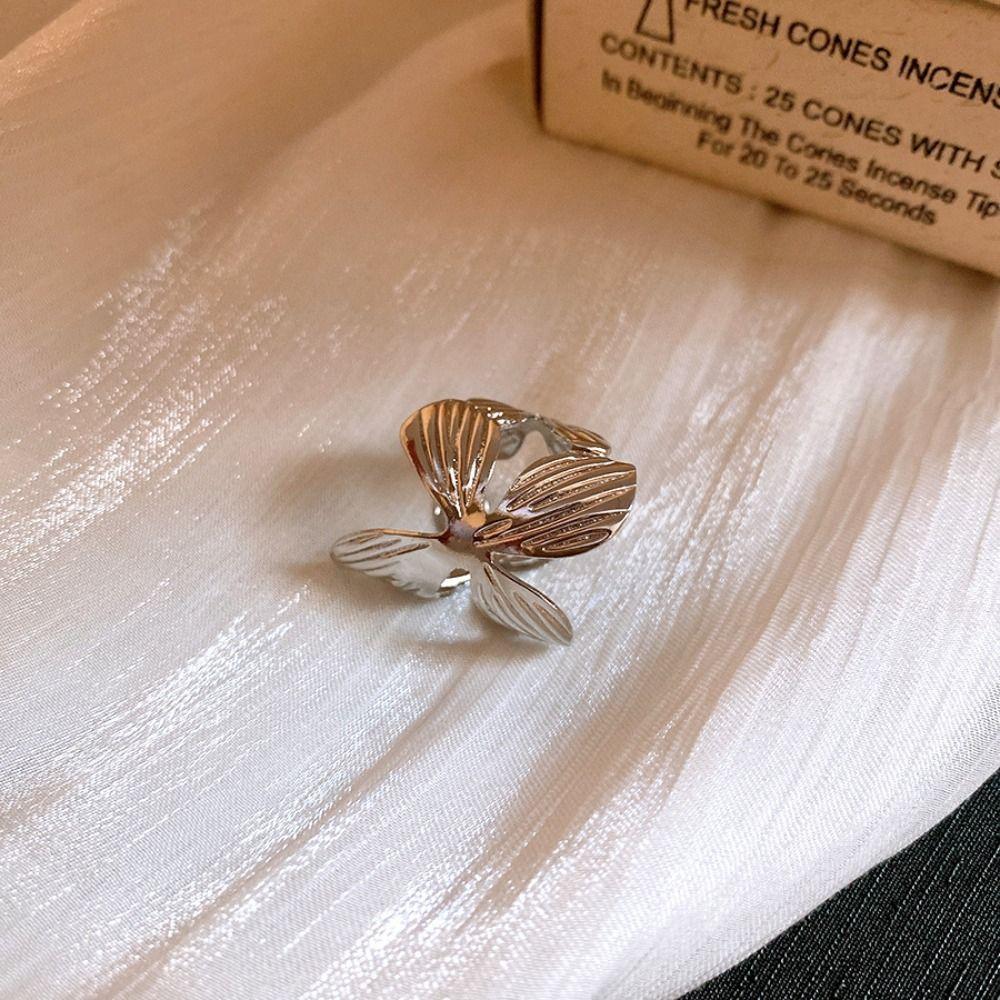 Gold/silver Flower Cuff Bangle Exquisite Open Bracelet Fashion Hollow Bangle  Party