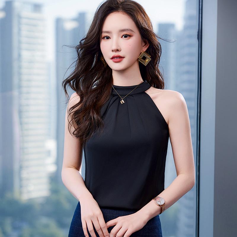 Women's Off-Shoulder Halter Top – Imitation Silk, Summer Style, Strappy Sleeveless Design, Elegant Niche Outerwear.