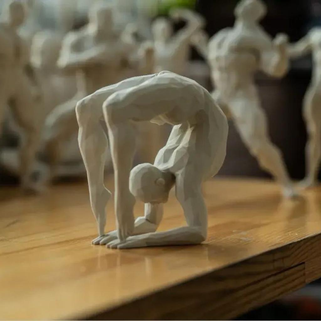 3D Yoga Pose Figurine – Male Plastic Desktop Ornament for Home & Office Decor