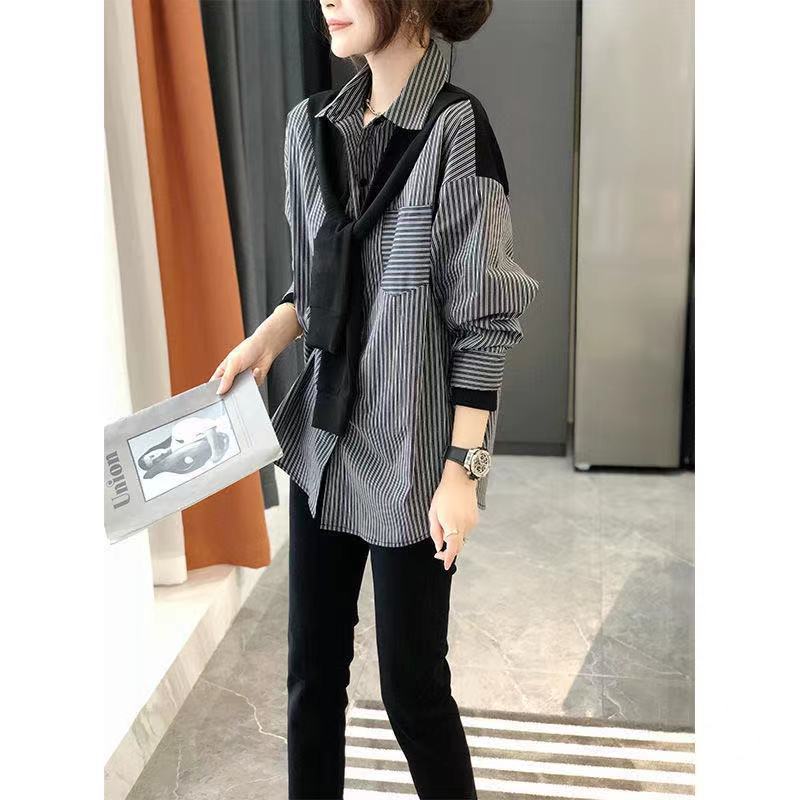 Women's Black and Gray Striped Top Shirt Fashionable and Versatile Style Design