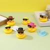 1 Set coole Auto-Accessoires mit Cowboyhut-Halskette und Sonnenbrille Gummi-Enten Auto-Schmuck Enten Auto-Armaturenbrett-Dekorationen
