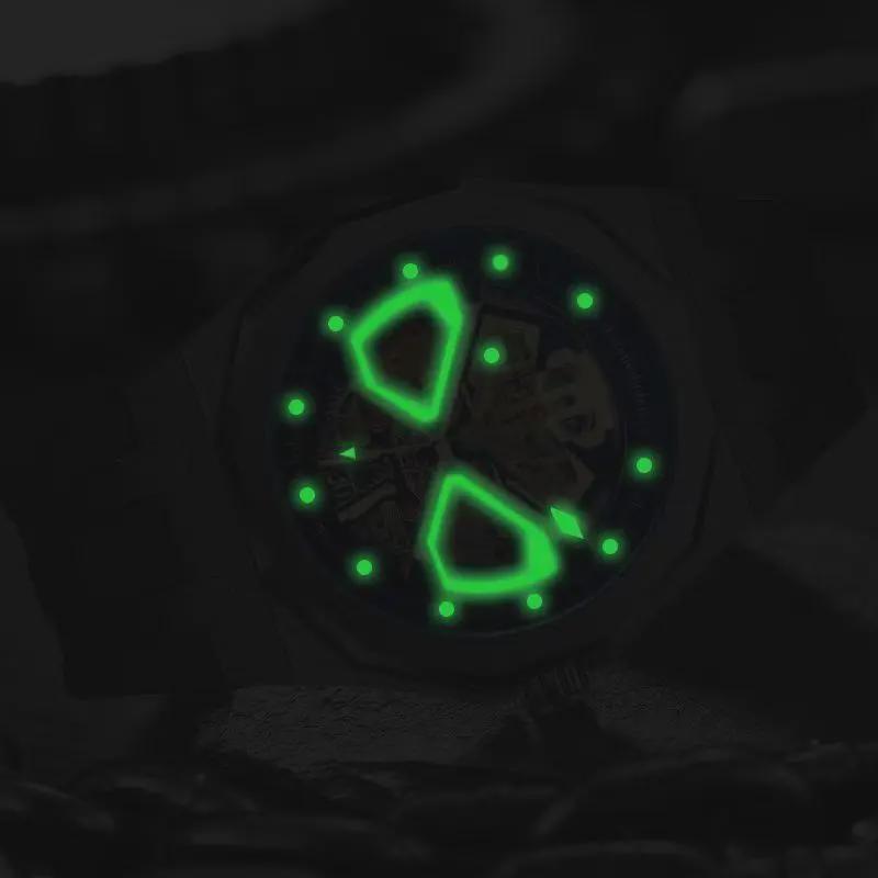 PINTIME Sports Watch for Men Water Resistant Automatic Mechanical Men's Silicone Strap Wristwatch Retro Watch