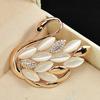 Trendy Elegant Swan Pattern  Brooch Pins  Brooches Pins Clips