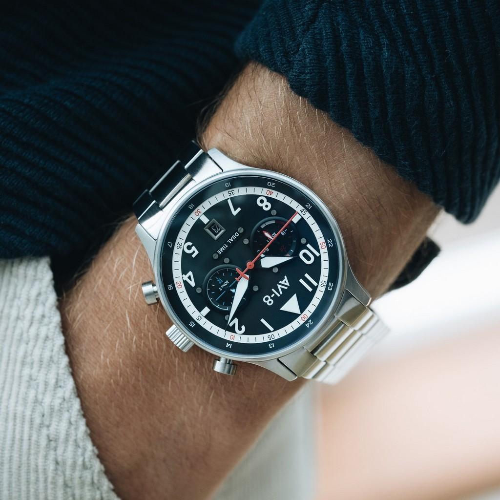 AVI-8 Hawker Hurricane Carey Dual Time Rangoon Schwarzes Zifferblatt Quarz AV-4088-11 Herrenuhr