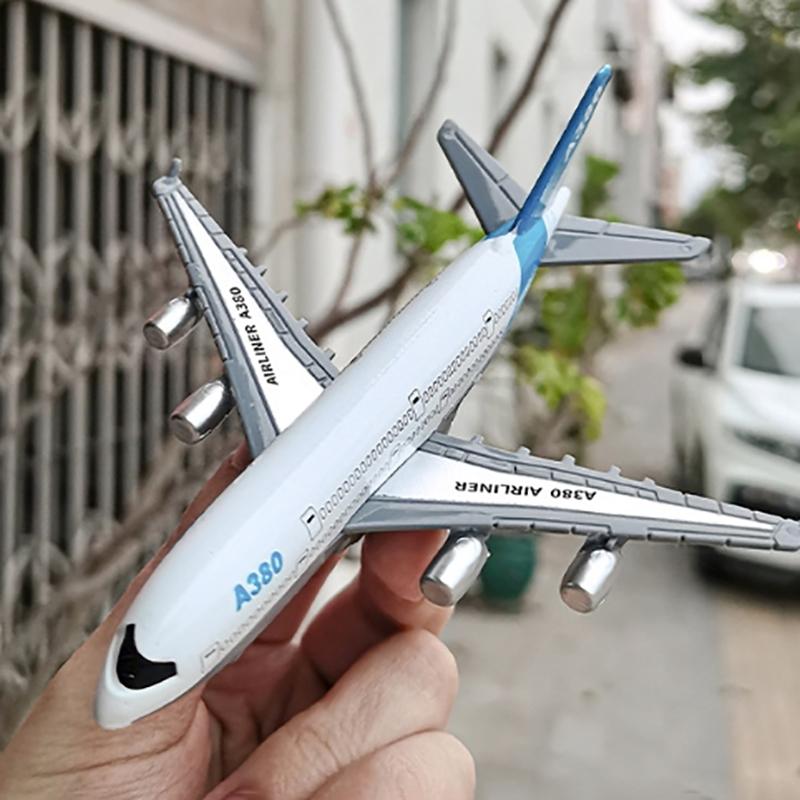 1/2Pcs Inertia Airplane Airliner Toys Children Simulation Alloy Pull Back Airplane Toy Model Boys Gift Desktop Ornament