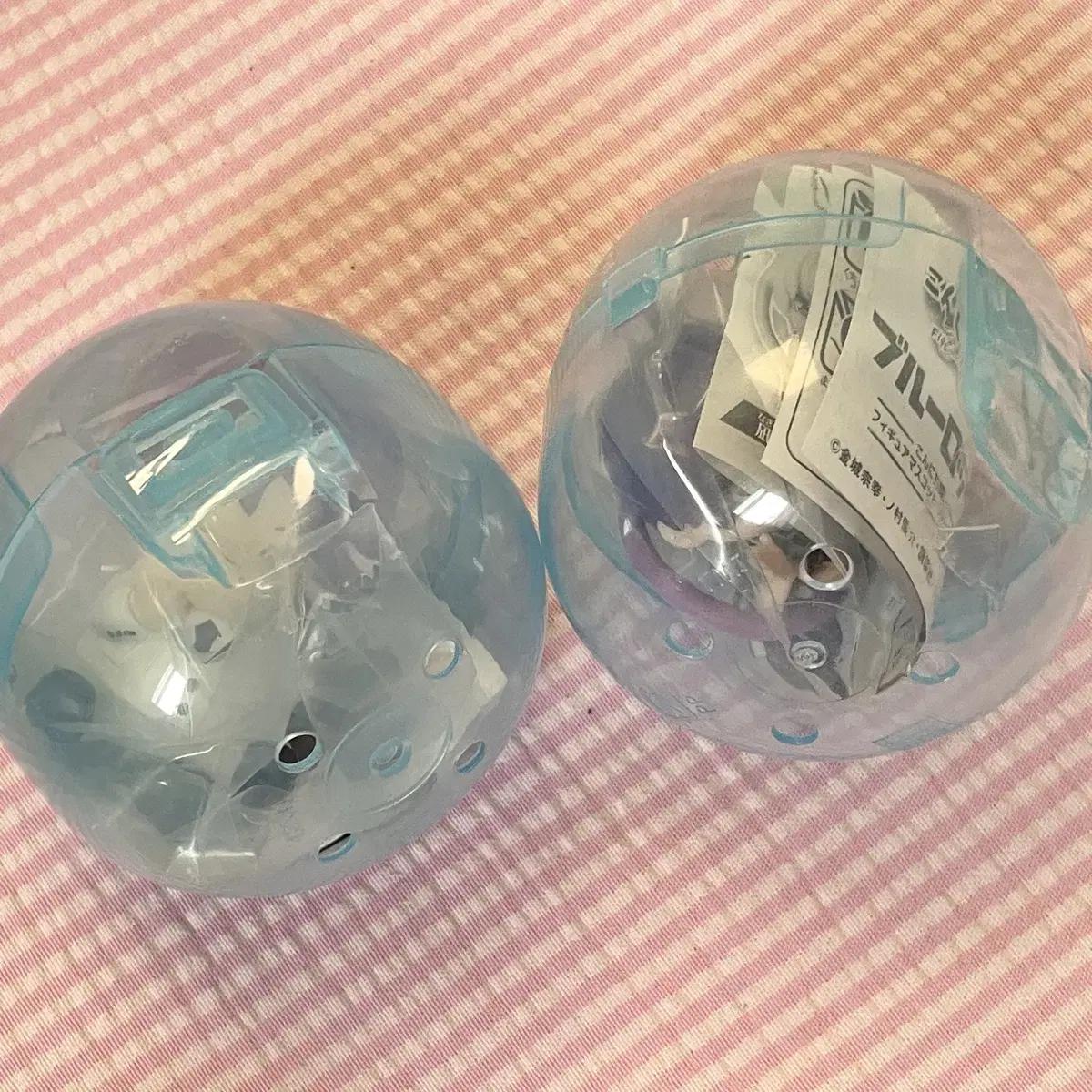 

Blue Rock Sofby Лео Гонници и Лео Гача Сет