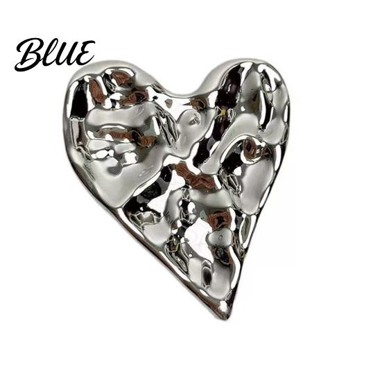 Collar Brooch Irregular Pleated Heart Shape Metal Pin Sweaters Coat