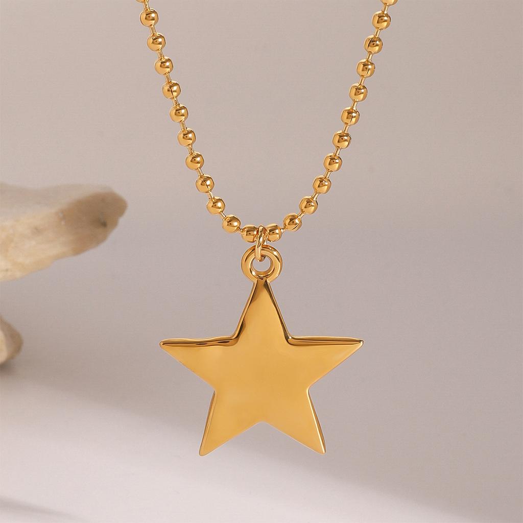  Hot Style Exquisite Star Pendant Necklace for Women Stainless Steel 18K Plated Exquisite Arrivals Jewelry