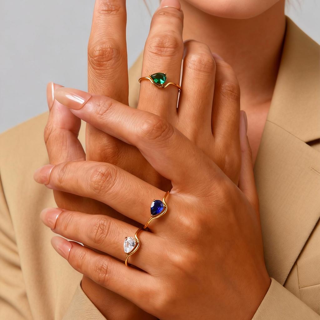 Luxurious Water Drop Zircon Ring 18K Gold Plated Stainless Steel Geometric Finger Ring for Women Chic Wedding Jewelry Gifts