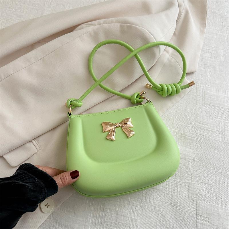 

Фактурная сумка в форме полумесяца, женская новая модная сумка через плечо, модная простая сумка через подмышку, однотонная, высокий внешний вид, простая