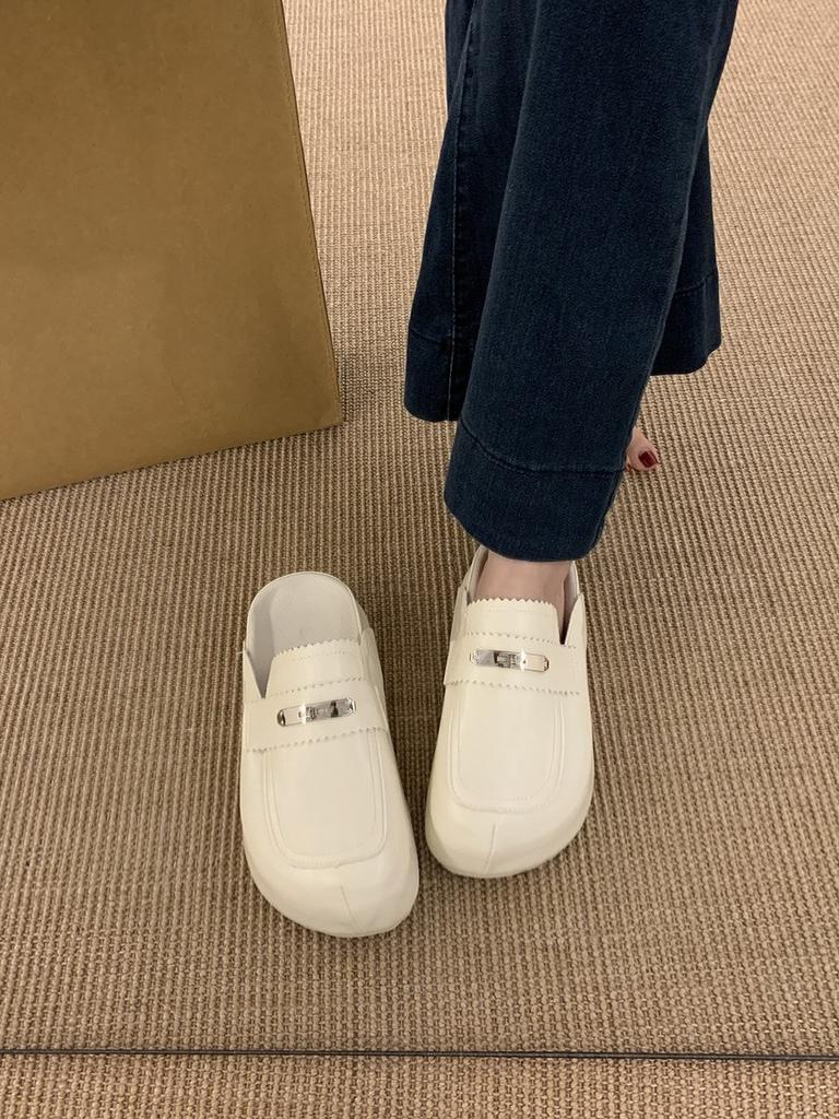 Small Man Thick-soled Heightened Bag Head Half Slippers Women's Spring 2025 New Korean Version Retro Black Muller Single Shoes