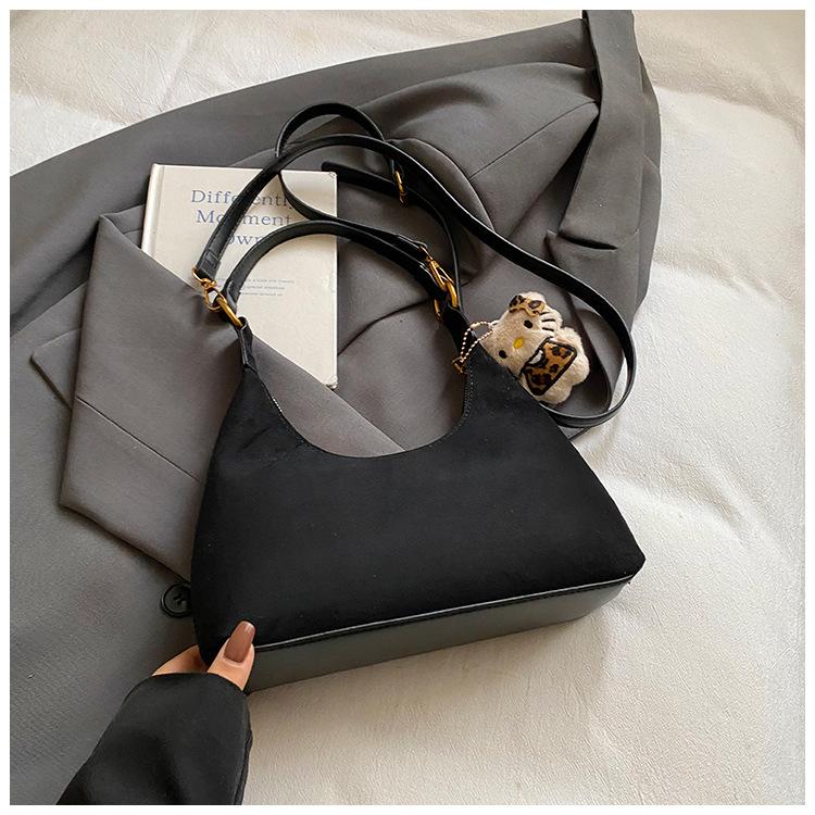 Casual Underarm Bag Autumn New High-value Fashionable Large-capacity Tote Bag Fashionable Simple Shoulder Bag