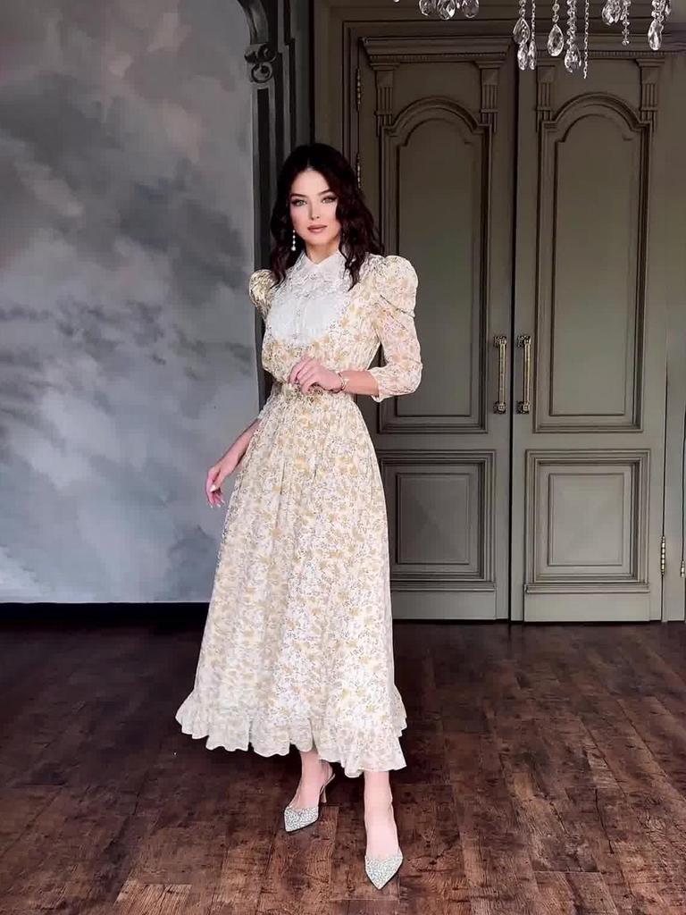 2024 Floral Lace Lapel Slim Fit Dress with Doll Collar