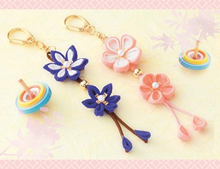 Takagi Seni Panami Craft Japanese Keychain Kit No-Sew Tsumami-Zaiku LH-107