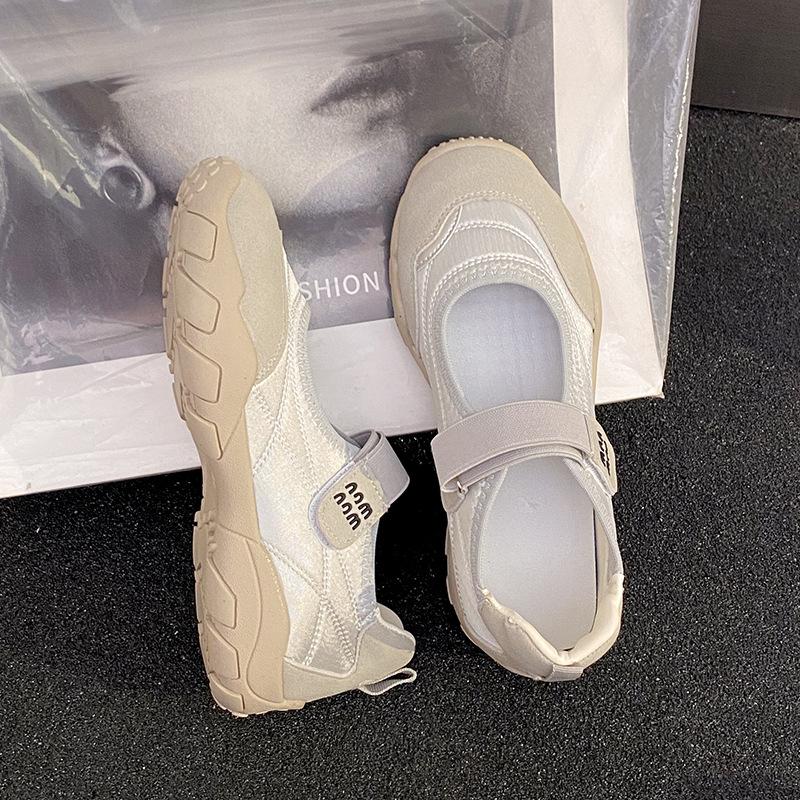 2025 Summer New Korean Version Round Head Little White Board Shoes Women's Velcro Casual Sports Lightweight Mary Jane Single Shoes