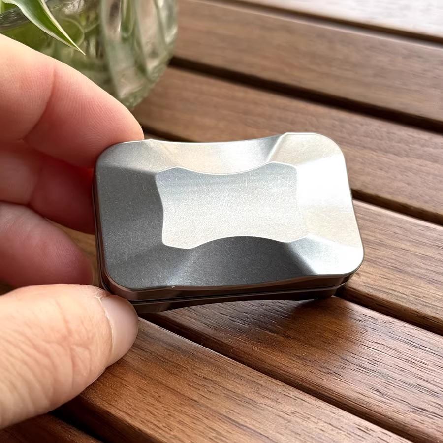 Wave Edc Cnc Engraving Titanium Alloy Unlimited Push Card Fidget Spinner Decompression Magnetic Haptic Slider Fingertip Desk Toy