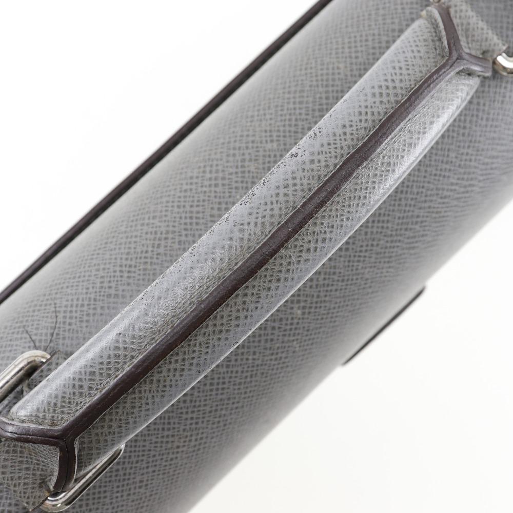 Louis Vuitton Neo Robusto 2 Business bag M32657 Dokumentmappe Gracie grå Taiga herre Brukt
