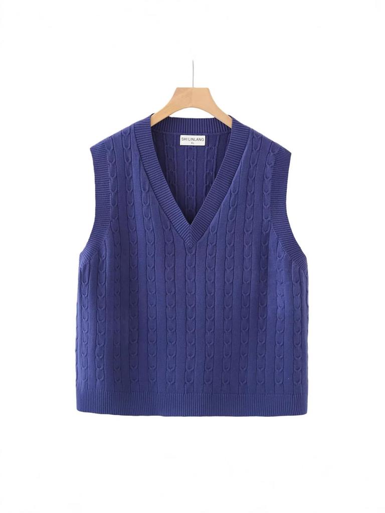 2026 Spring Korean V-neck Cable Knit Vest: Women's Plus Size Sleeveless College Style Layering Tank Top Shrug