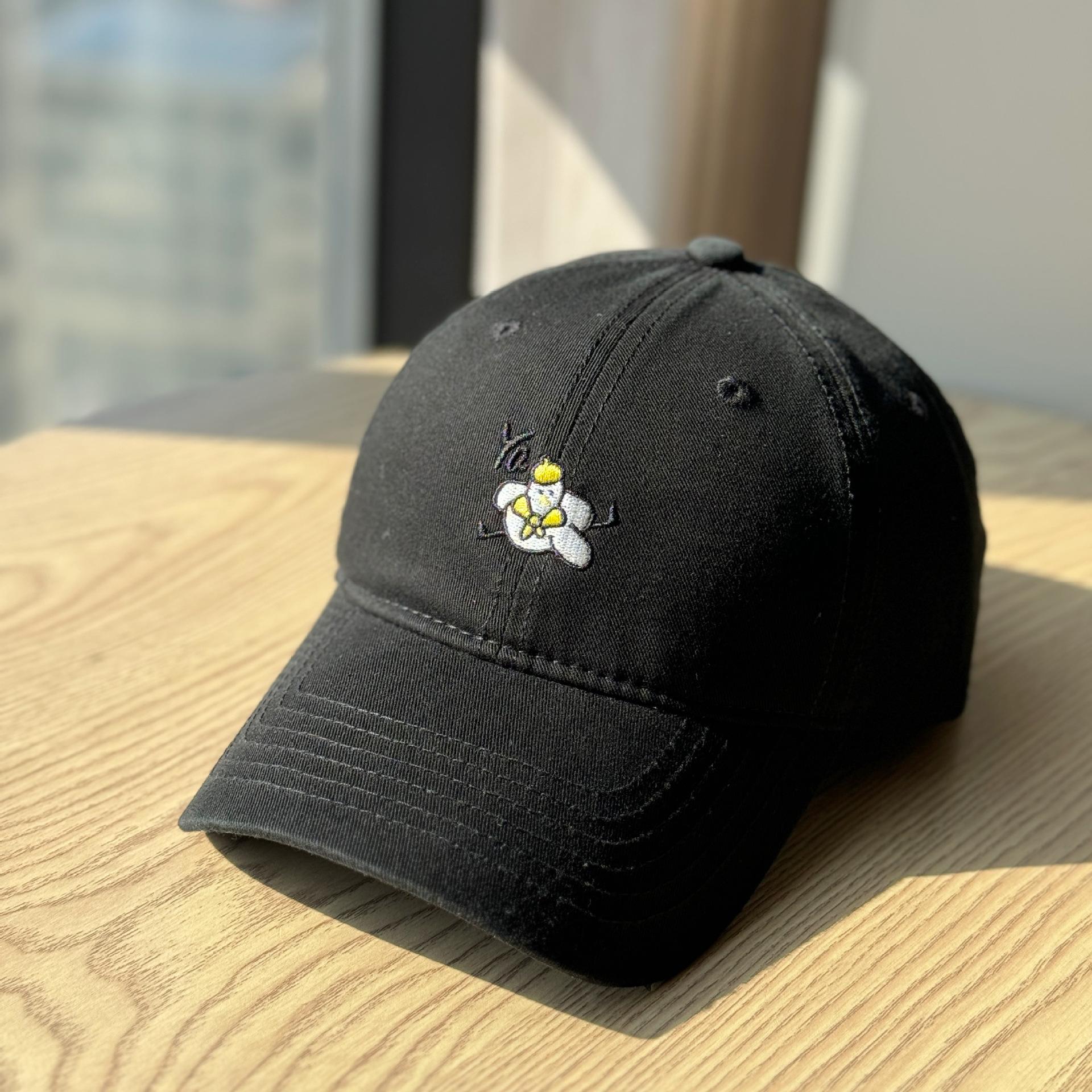 

Korean-style simple all-season versatile sun-shading baseball cap that makes the face look smaller, unisex, large head circumference, embroidered Adult54-60Adjustable чёрный