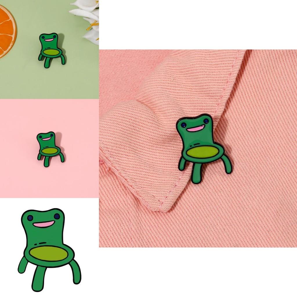 Quirky Green Frog Chair Brooch Unique Cartoon Design Stylish Alloy Pin Badge For Fashion