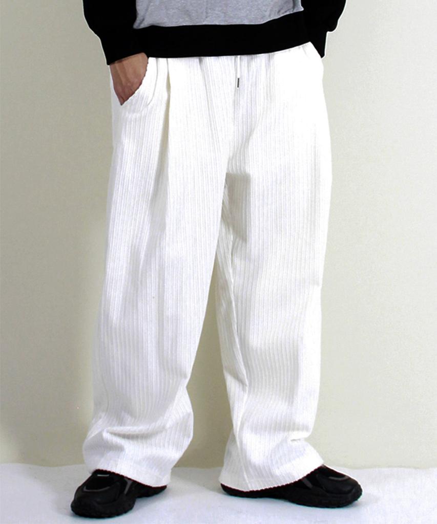Deumakeu Corduroy Real Wide One-Pleat Pants White