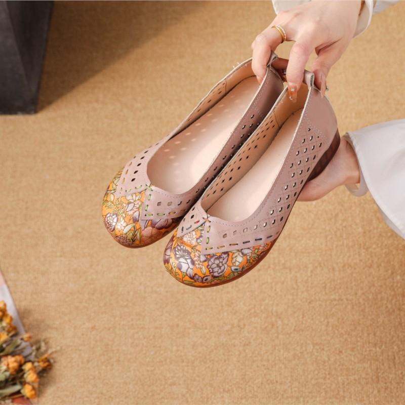 

Johnature Сандалии из натуральной кожи на мягкой подошве и низком каблуке, в стиле ретро с принтом, с перфорацией, дышащие, женские туфли 39 абрикосовый